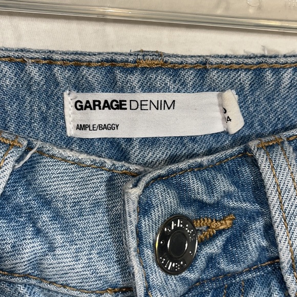Distressed jeans, Garage, size 0 - Picture 3 of 3
